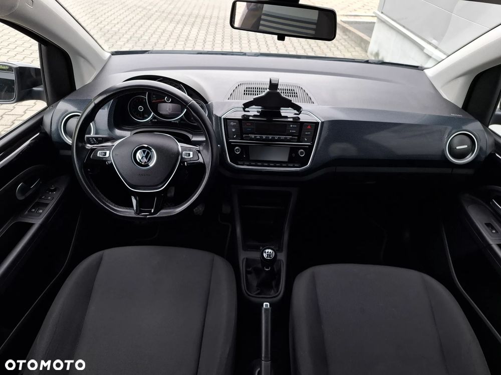 Volkswagen up! - 25