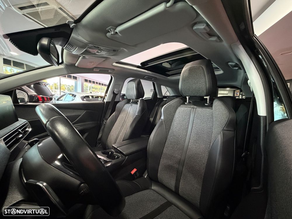 Peugeot 3008 PureTech 130 Stop & Start GPF EAT8 Active Business-Pack - 18