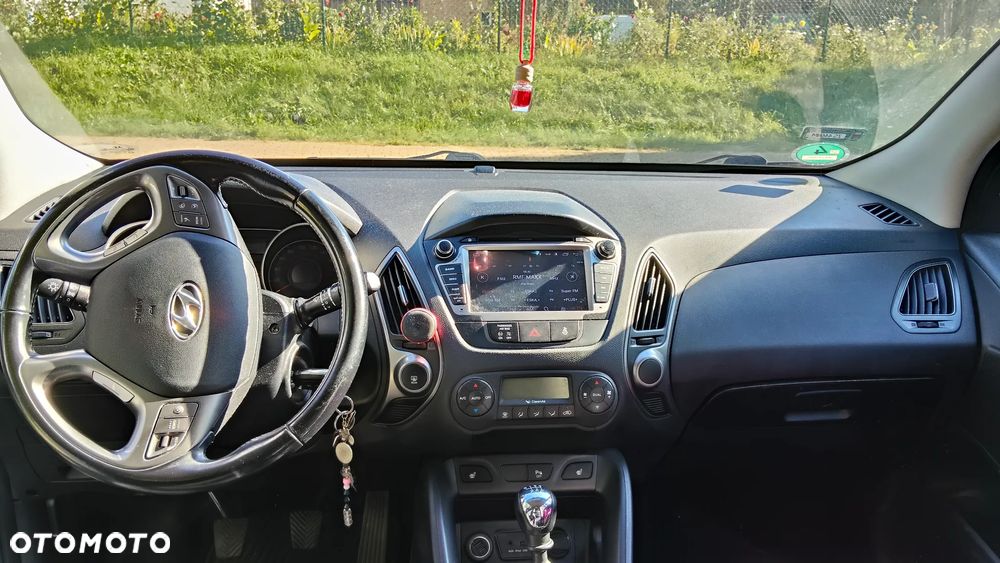 Hyundai ix35 - 12