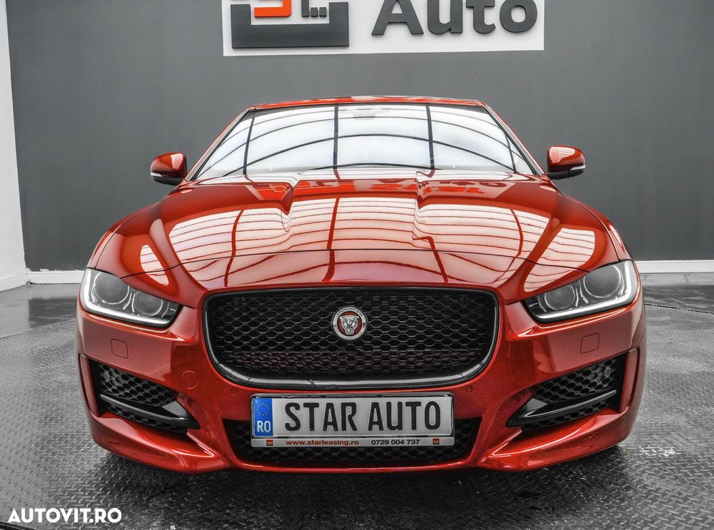 Jaguar XE 2.0 R-Sport - 2
