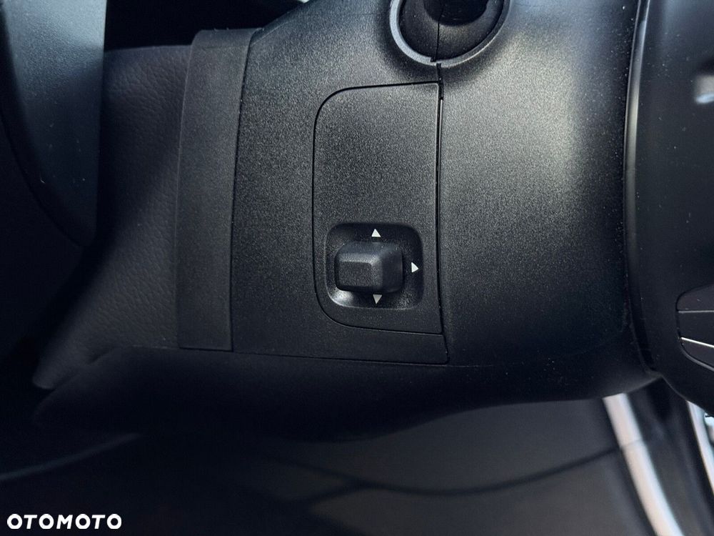 Mercedes-Benz CLE - 15