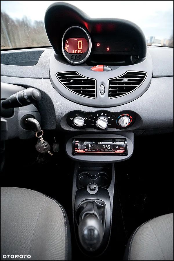 Renault Twingo - 25