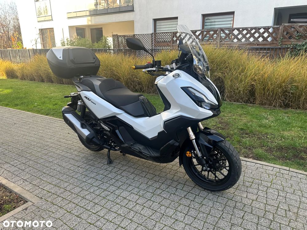 Honda ADV350 - 11