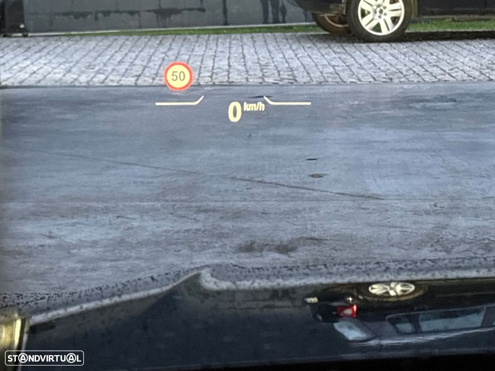 BMW 218 Gran Coupé i Pack Desportivo M - 13