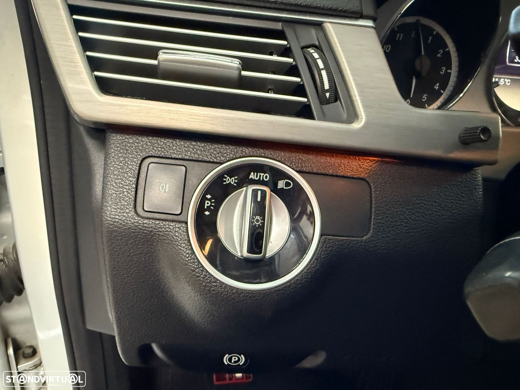 Mercedes-Benz E 250 CDi Avantgarde BE Auto. - 11