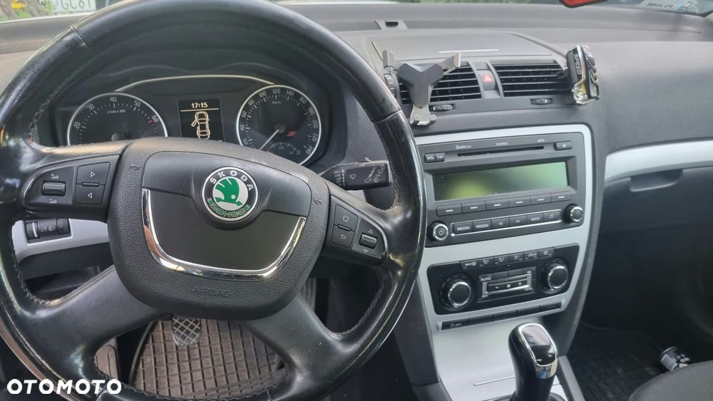 Skoda Octavia - 8