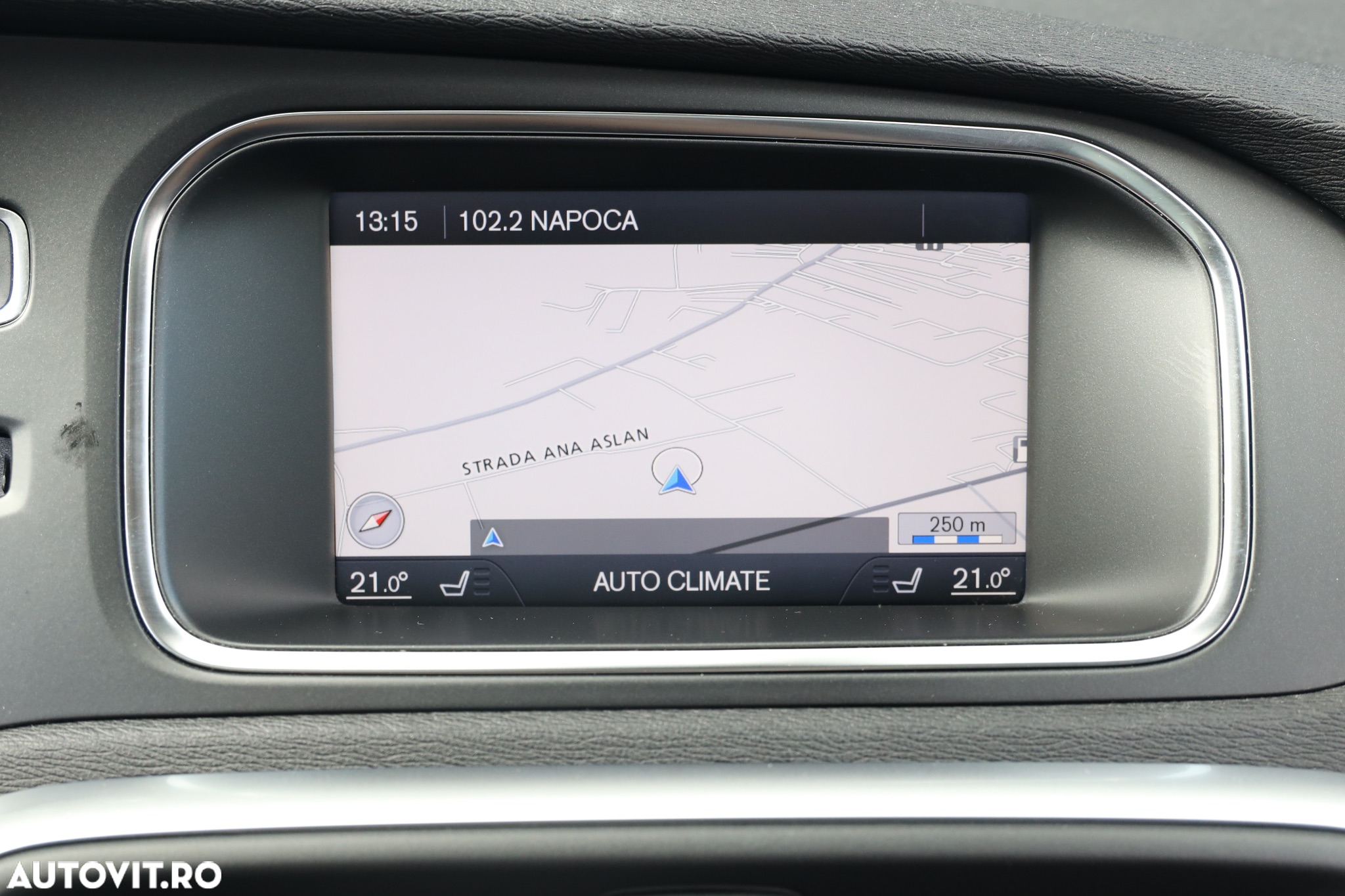 Volvo V40 D2 - 23