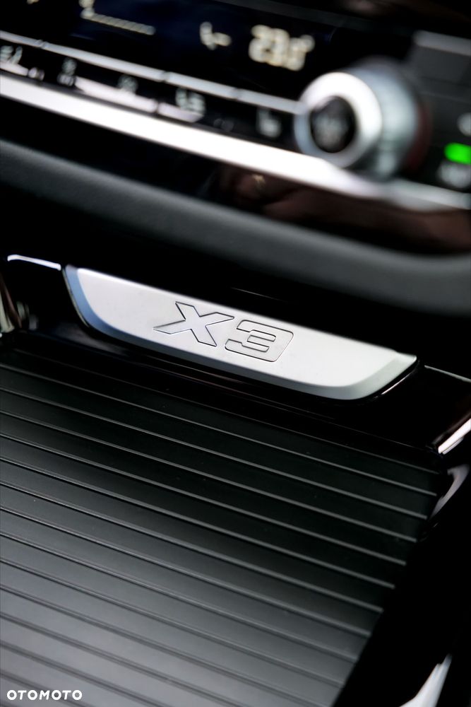 BMW X3 - 13