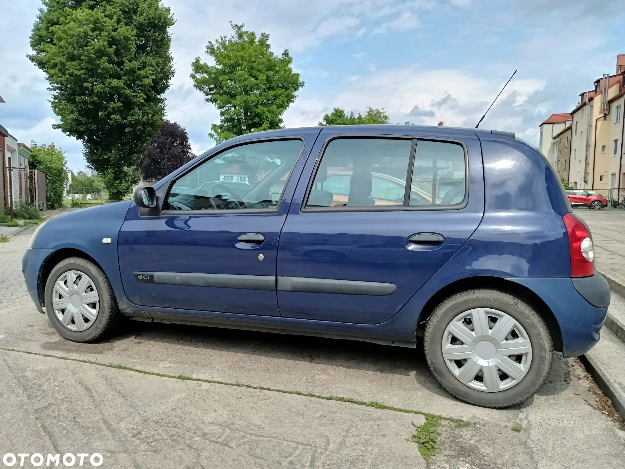 Renault Clio - 1