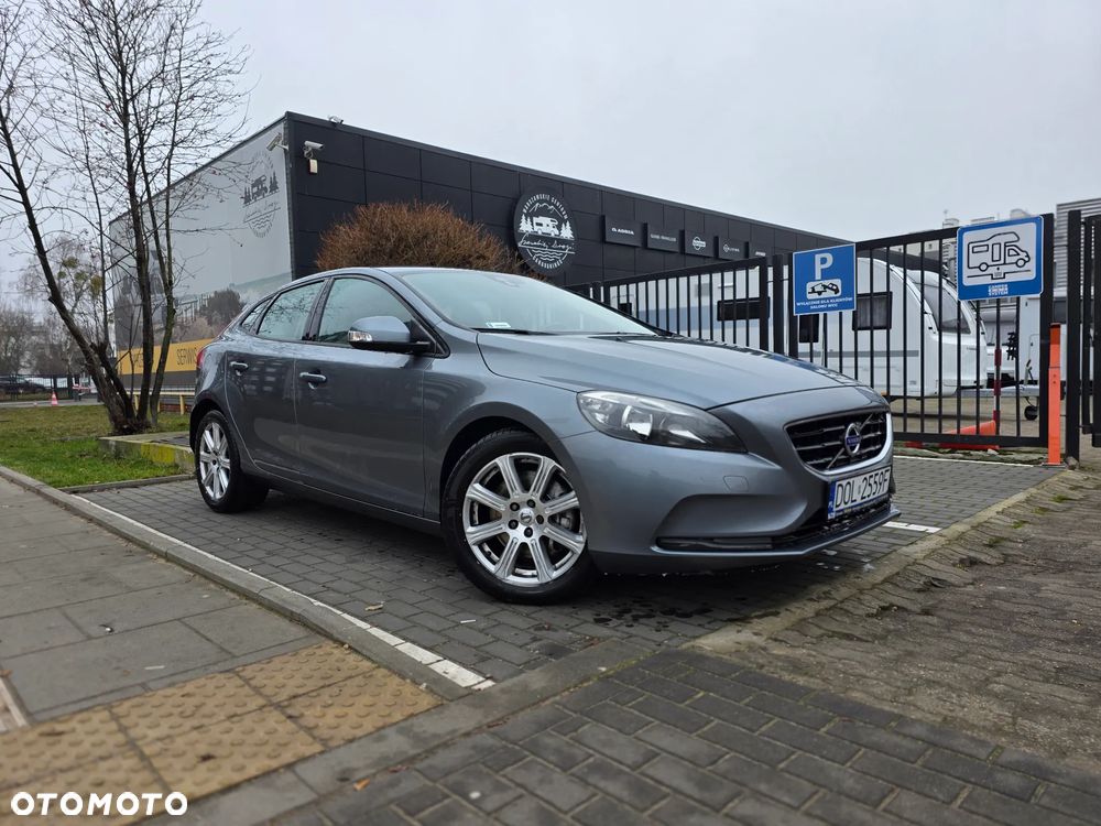 Volvo V40 - 30