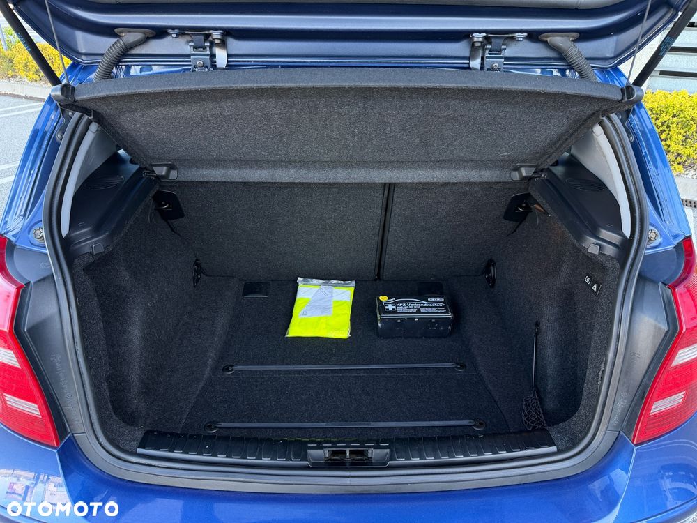 BMW Seria 1 116i - 28