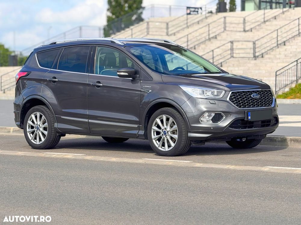 Ford Kuga 2.0 TDCi 4x4 Aut. Vignale - 2