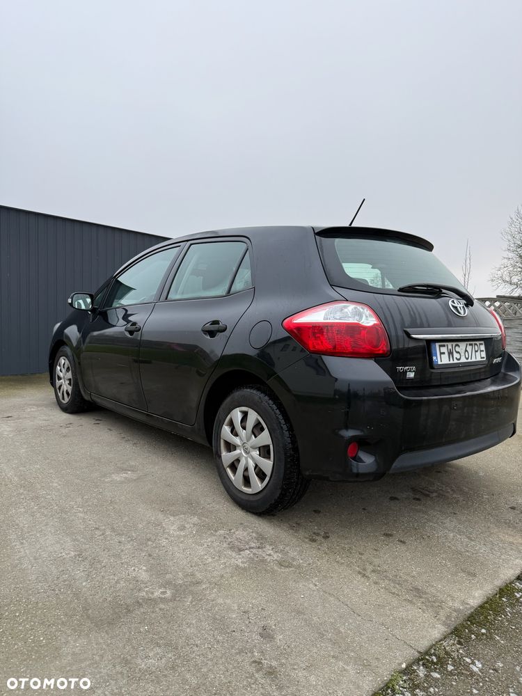 Toyota Auris 1.4 D-4D 2010 - 7