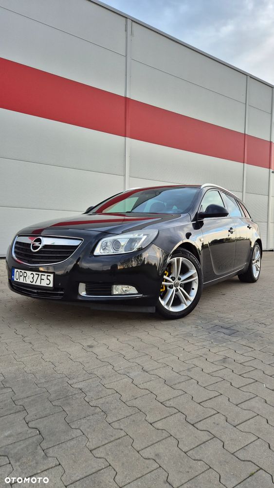 Opel Insignia - 1
