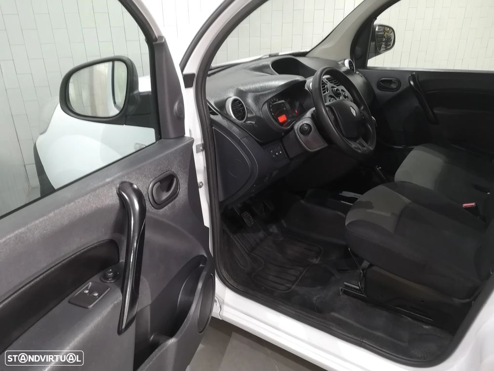 Renault Kangoo MAXI 1.5 dCi - 10