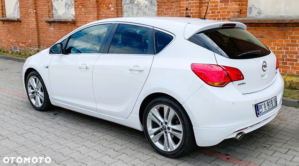 Opel Astra 1.4 Turbo Sport - 11
