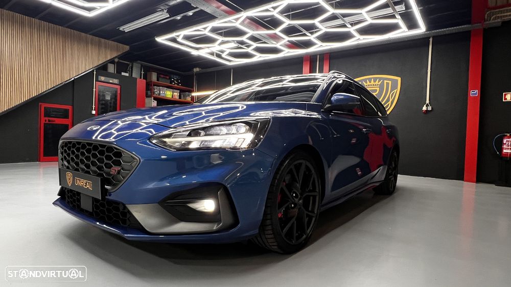 Ford Focus SW 2.3 EcoBoost S&S ST - 18