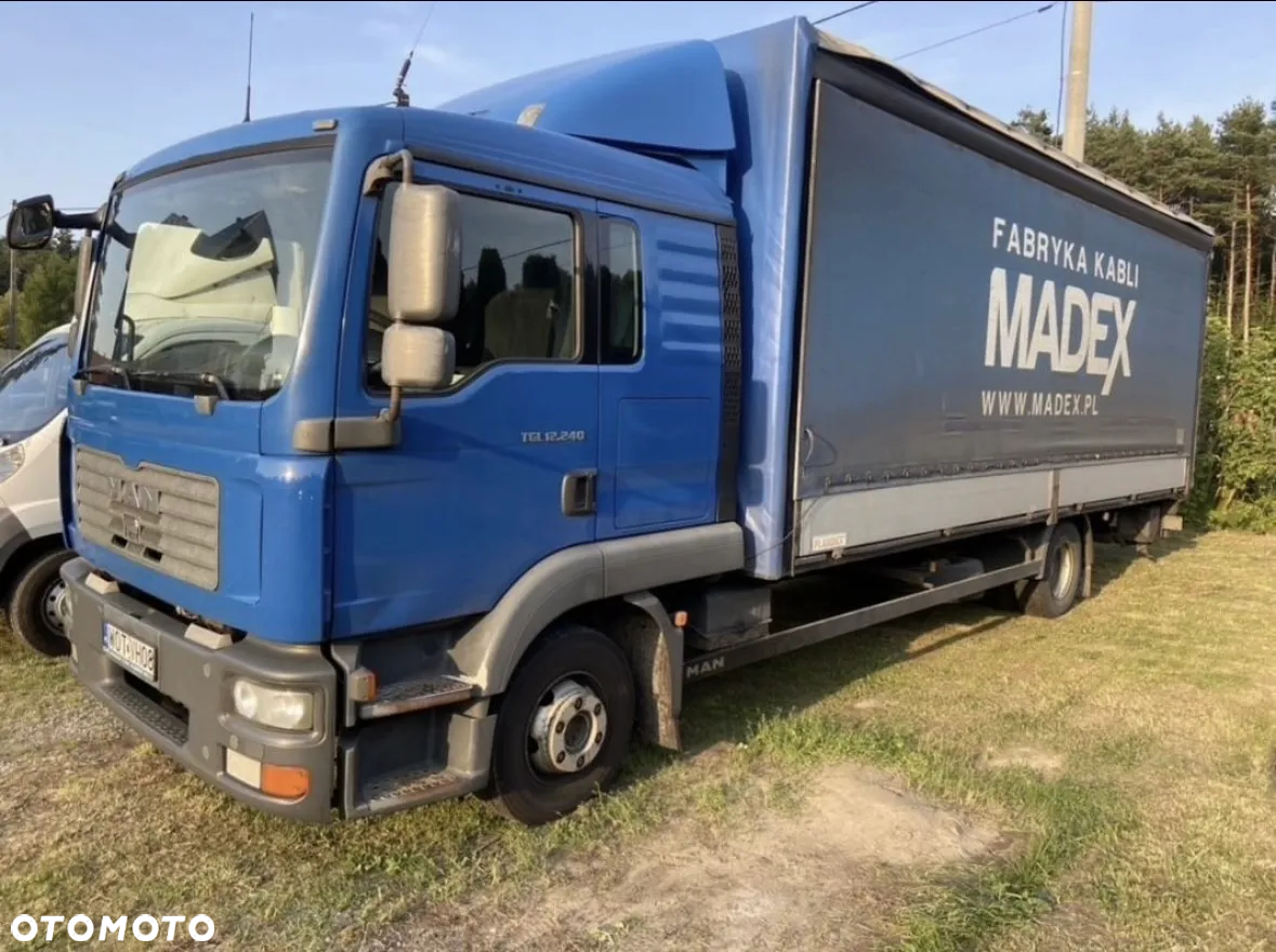 MAN 12.240 - 2