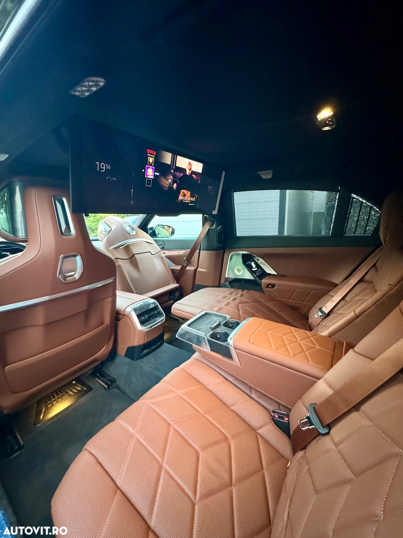 BMW M7 M760e xDrive AT PHEV - 13