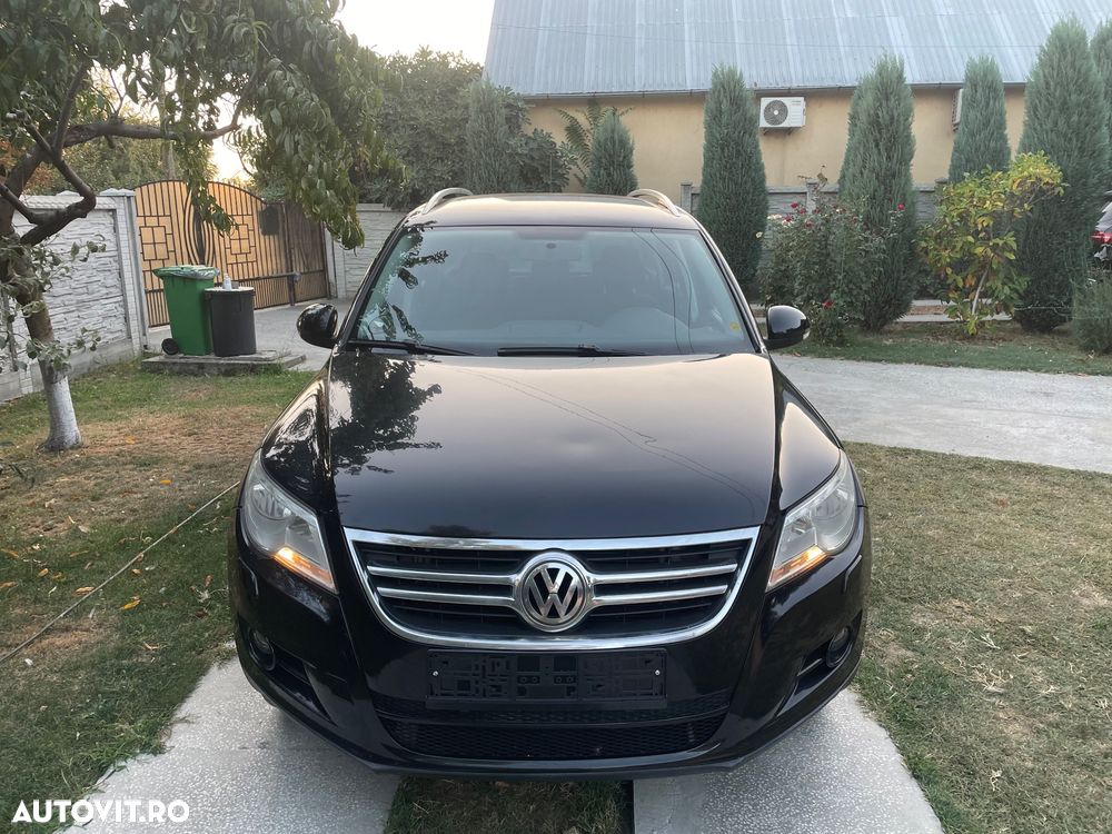Volkswagen Tiguan - 16