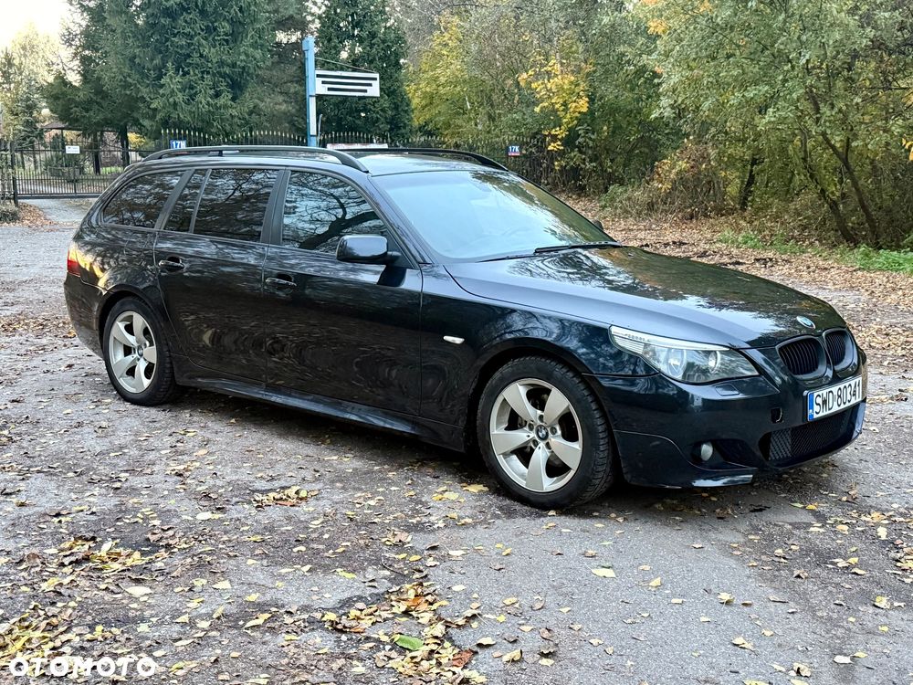 BMW Seria 5 525i - 2