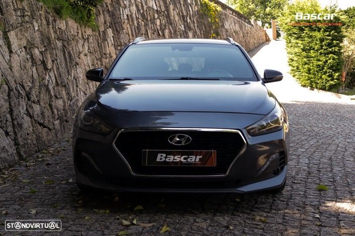 Hyundai i30 SW 1.6 CRDi Style+Navi - 3