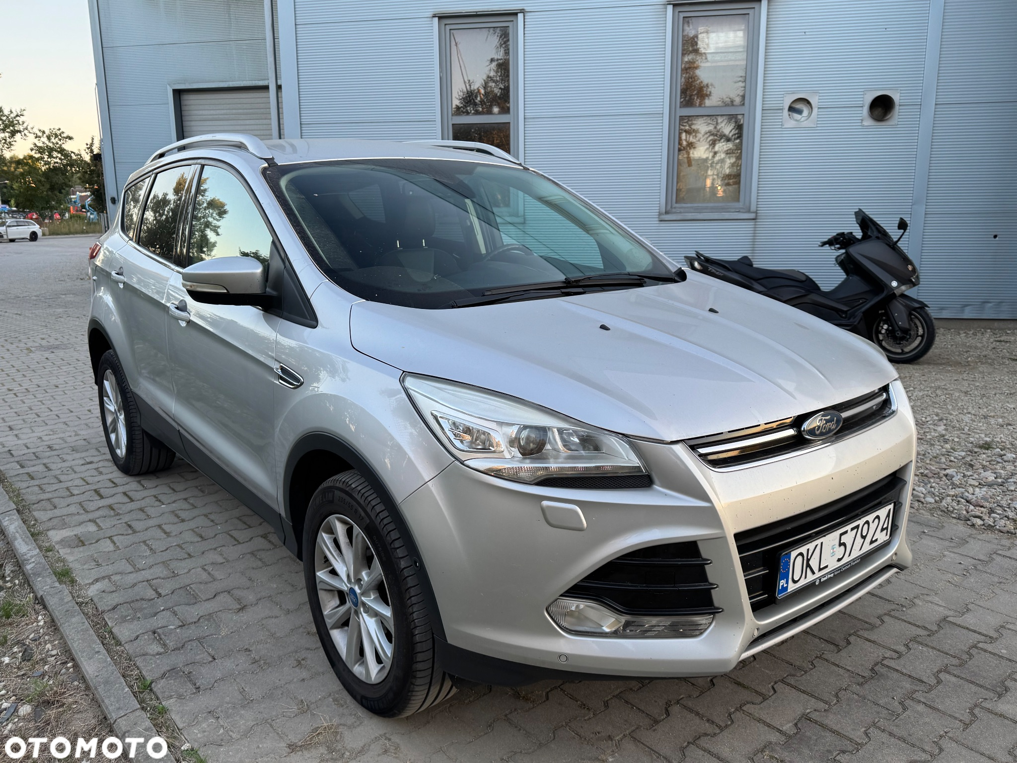 Ford Kuga 1.5 EcoBoost 4WD Titanium - 9