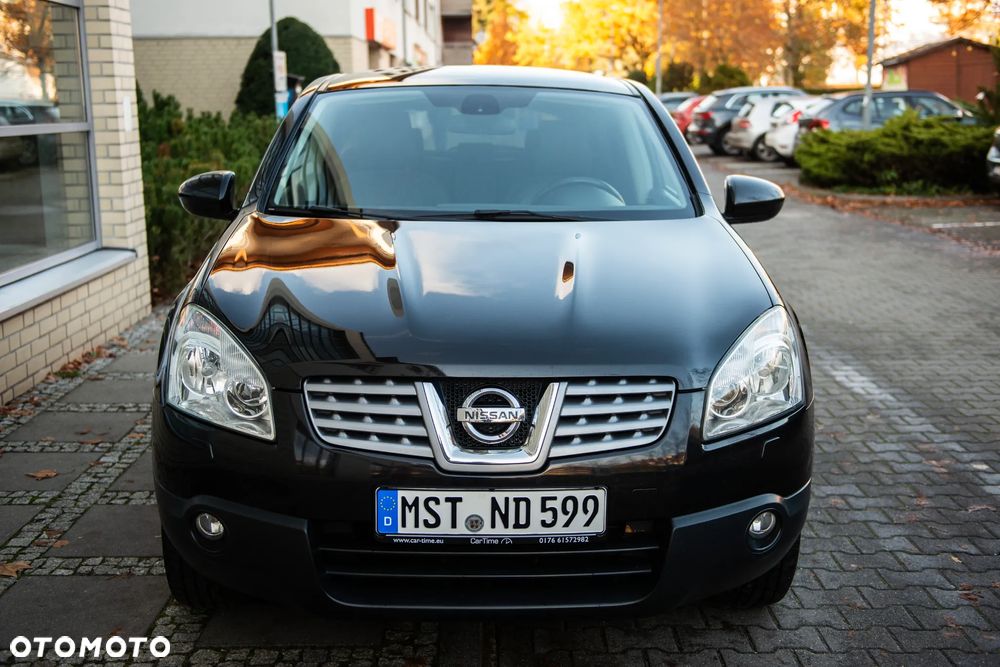 Nissan Qashqai - 1