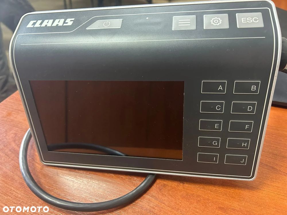 Claas 660 tys netto Claas Quadrant 4200 - 27