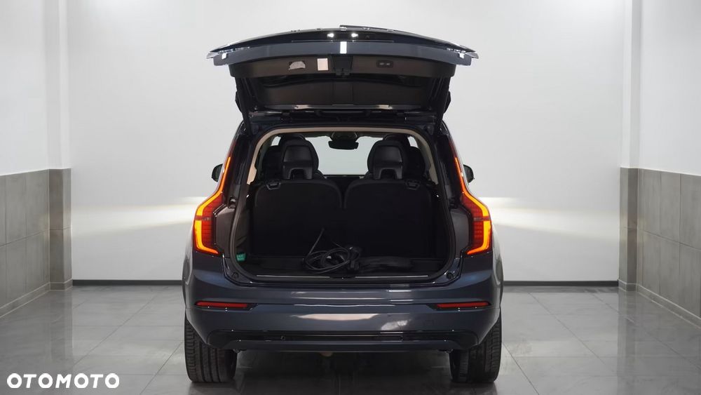 Volvo XC 90 T8 AWD Plug-In Hybrid Plus Dark 7os - 10