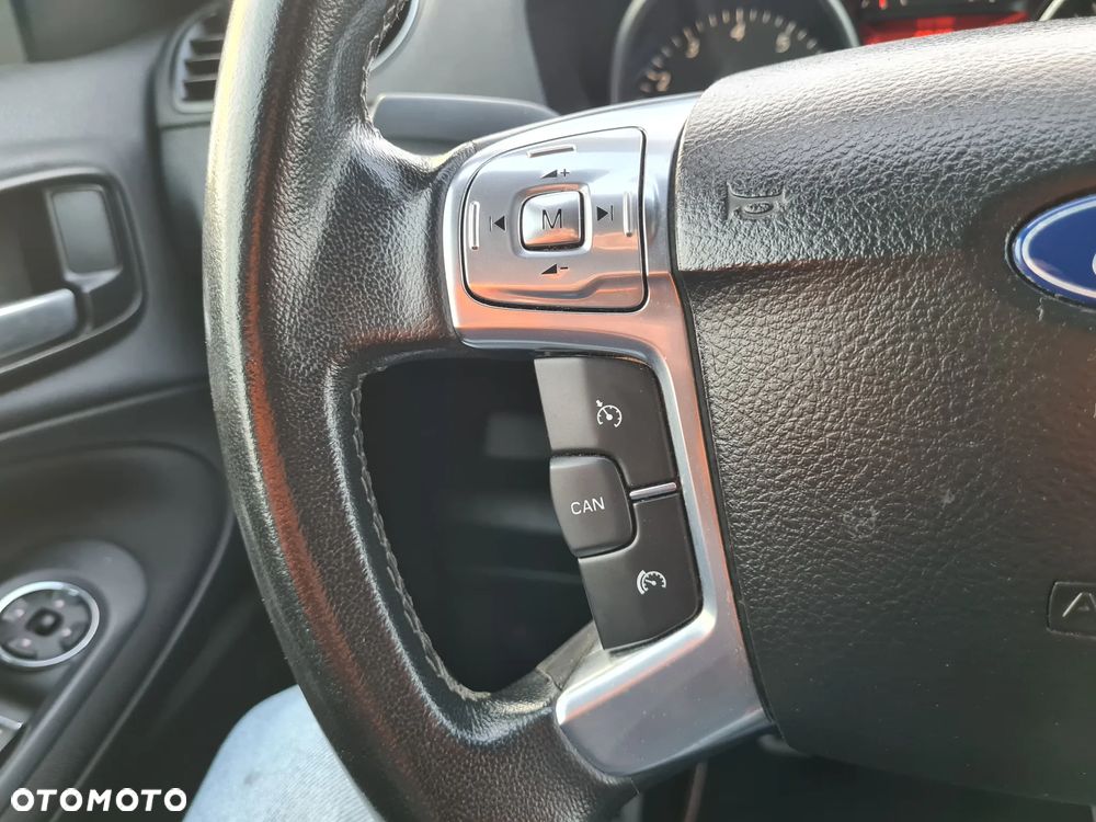 Ford S-Max 1.6 EcoBoost Titanium - 24