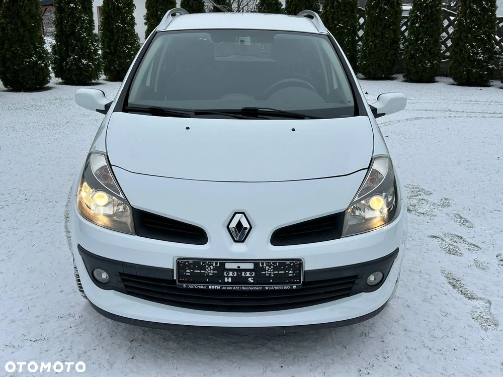Renault Clio 1.2 16V Campus - 4