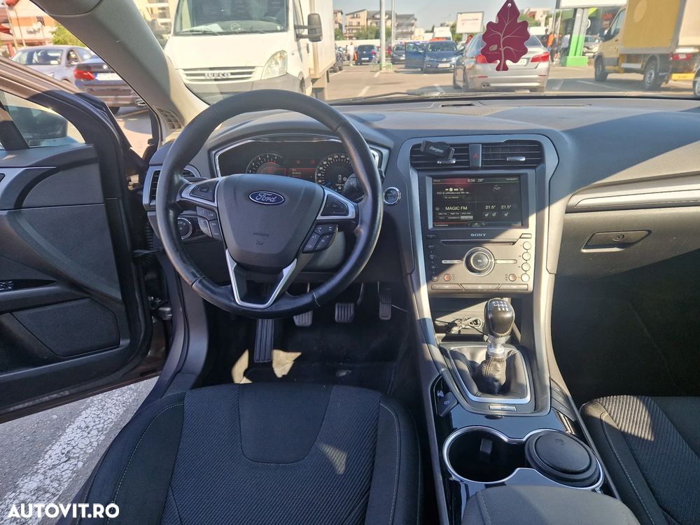 Ford Mondeo 2.0 TDCI Titanium - 9