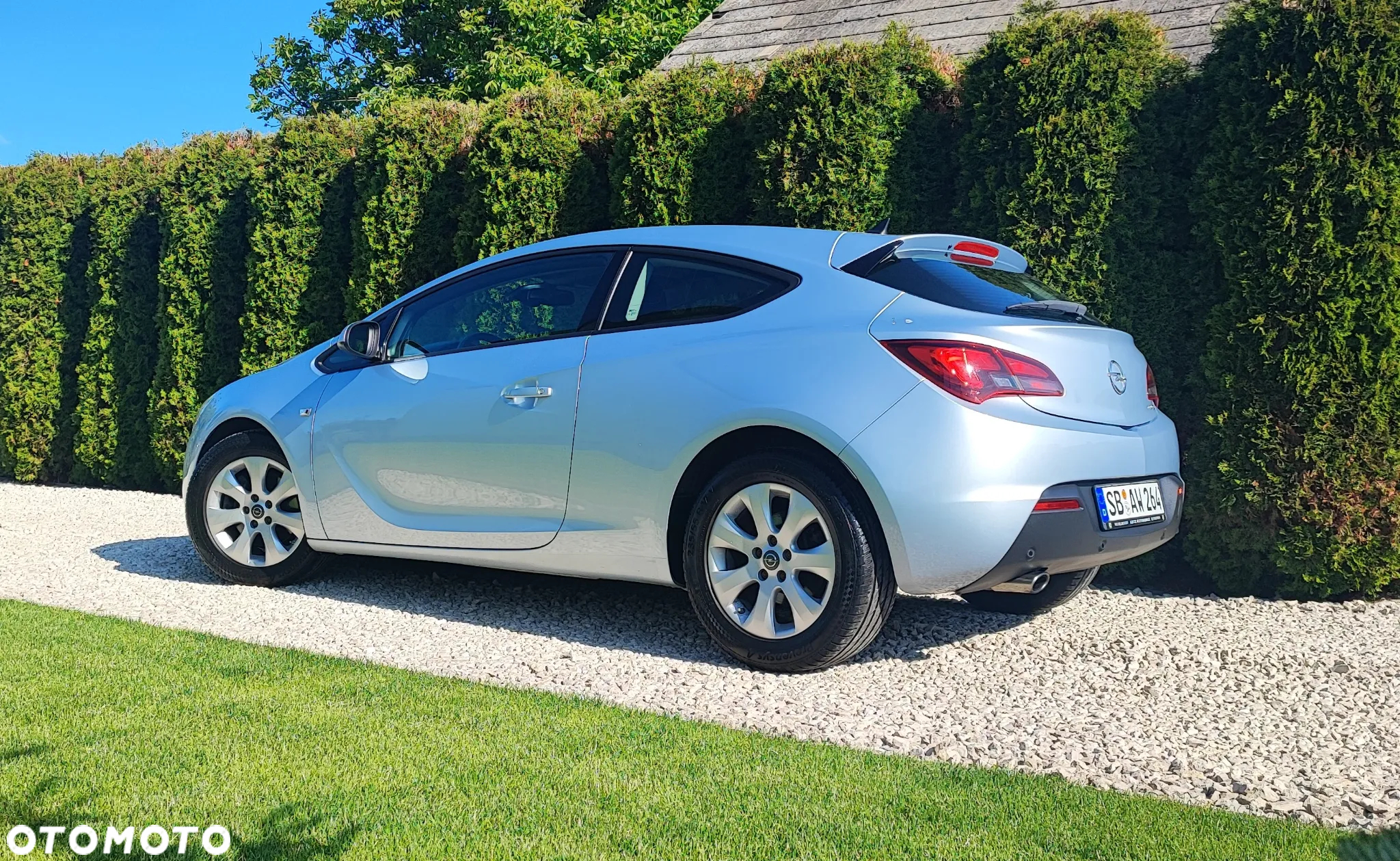 Opel Astra GTC 1.4 Turbo - 9