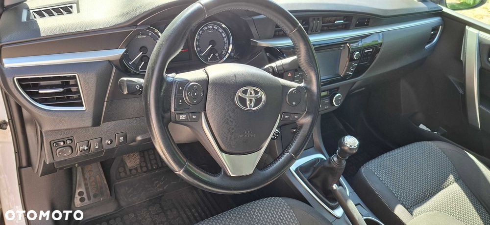 Toyota Corolla - 7
