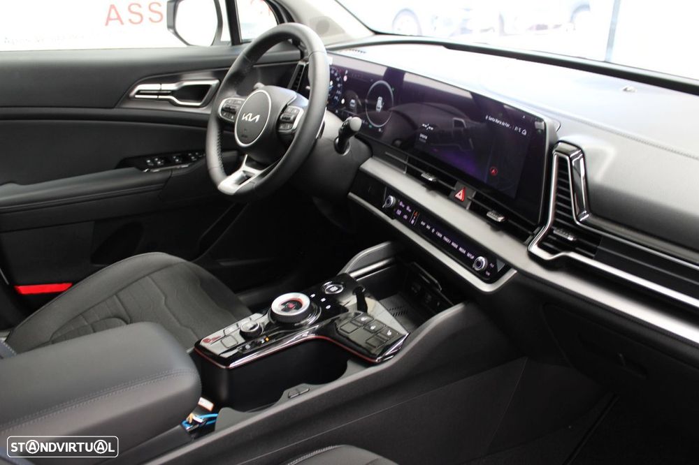 Kia Sportage 1.6 T-GDi HEV Tech - 15