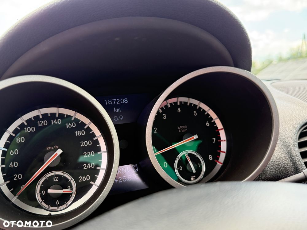 Mercedes-Benz SLK - 11