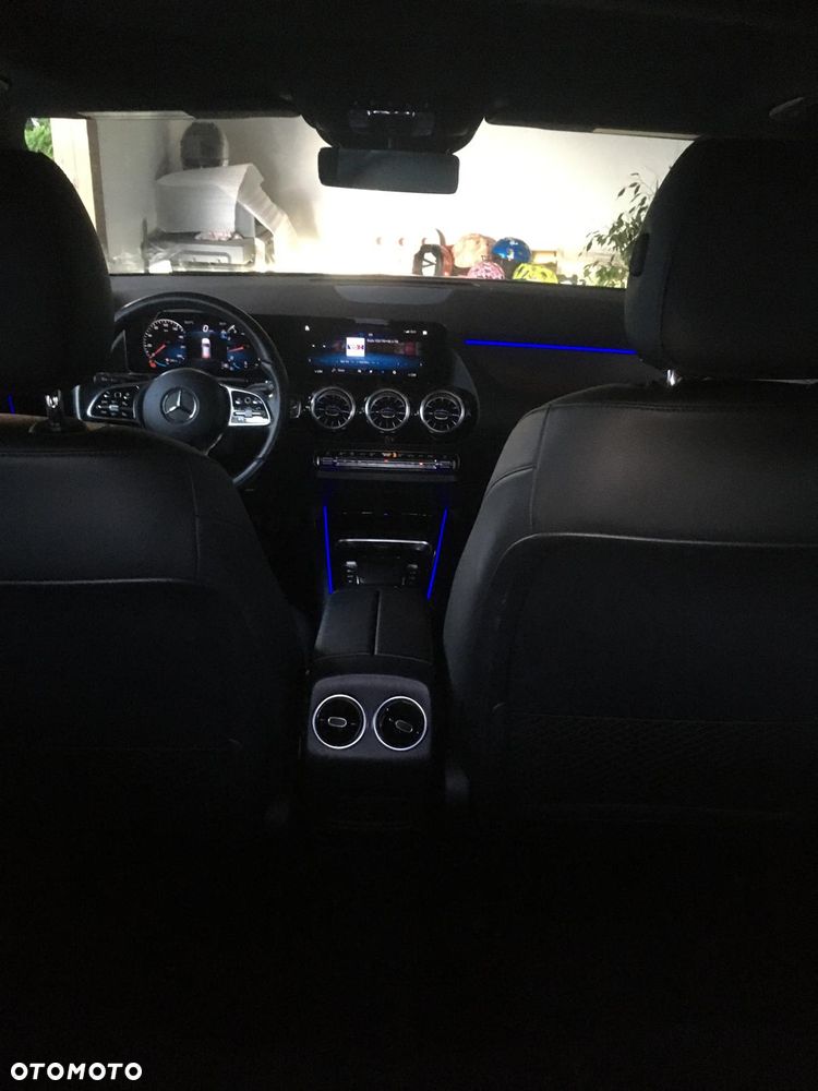 Mercedes-Benz GLA 250 4Matic 8G-DCT Progressive - 27