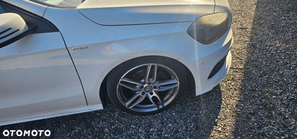 Mercedes A klasa AMG lakier 162 2015r wszystkie części potrzebujesz czegoś dzwoń Lublin - 11
