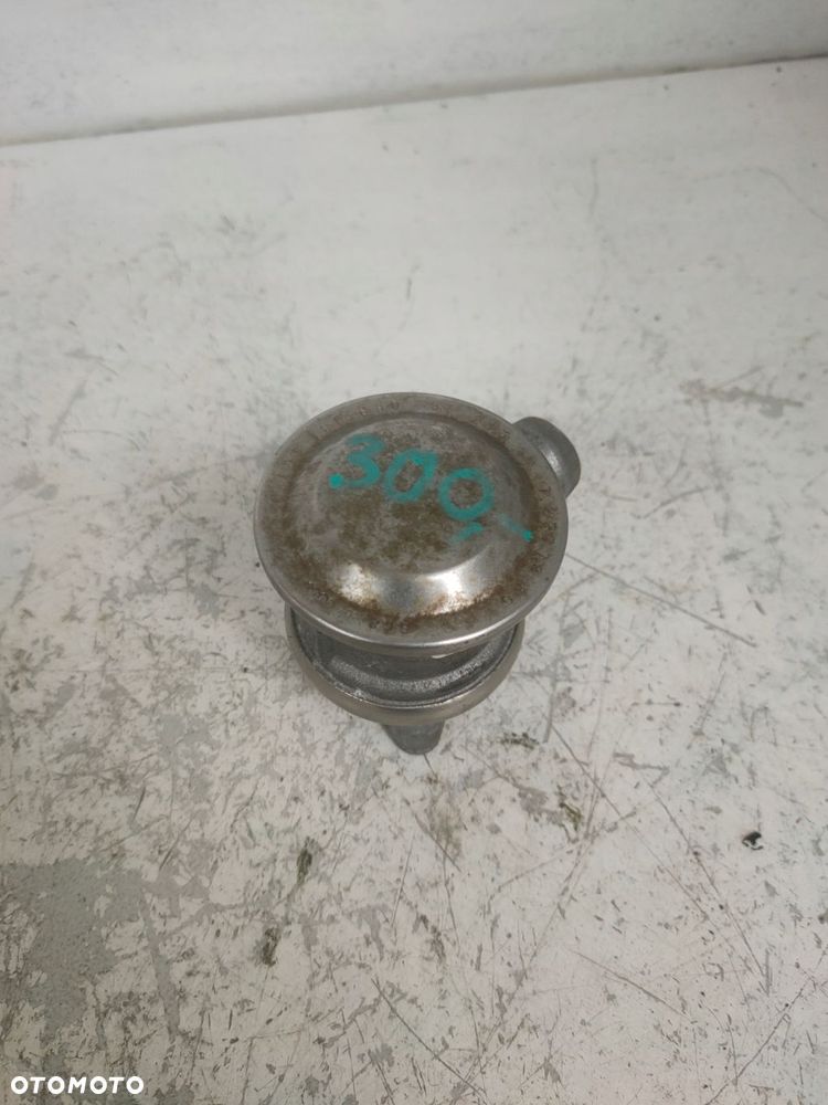 zawór wtórnego powietrza 1.6 alz 06b131101j - 1