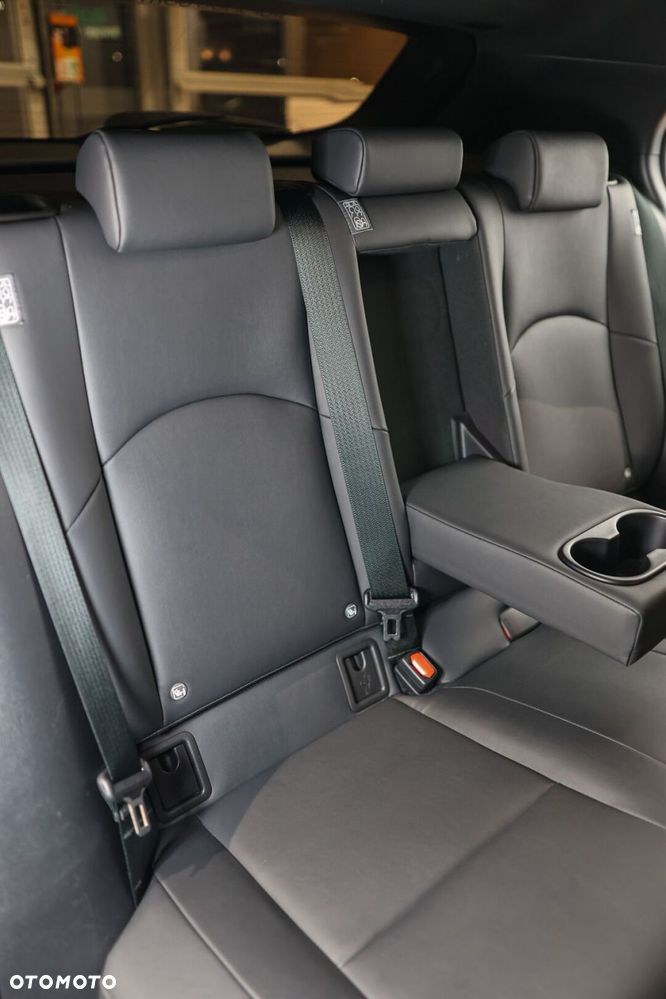 Lexus UX - 41