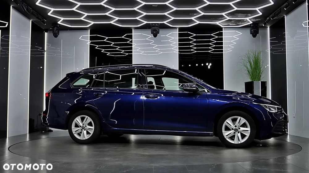 Volkswagen Golf VIII 2.0 TDI Life - 10