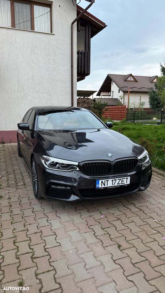 BMW Seria 5 540i xDrive Aut. Sport Line - 1