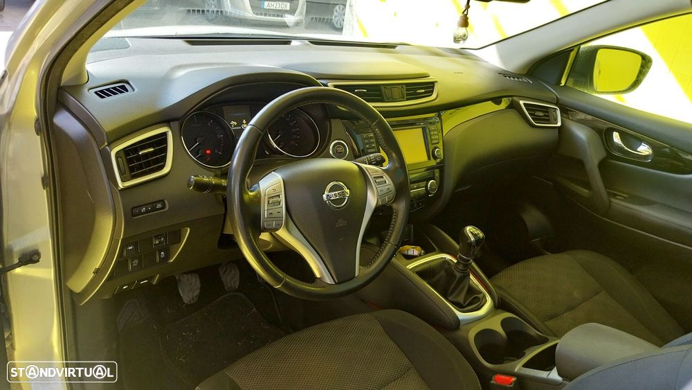 Nissan Qashqai 1.5 dCi Tekna - 6