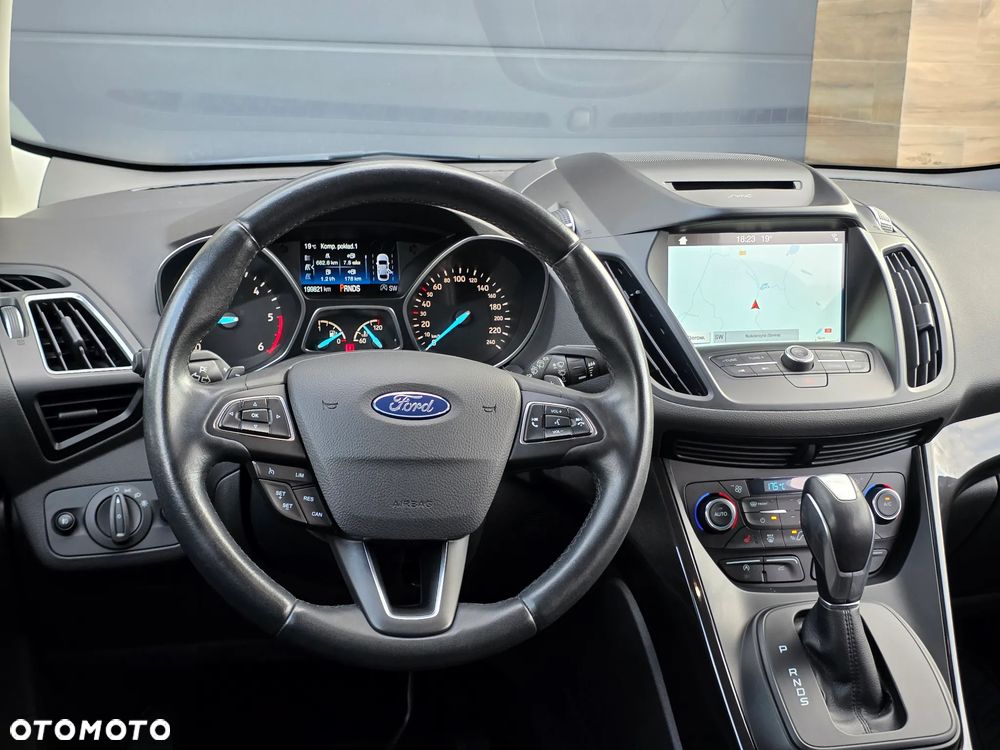 Ford Kuga 2.0 TDCi 4WD Titanium Plus - 27