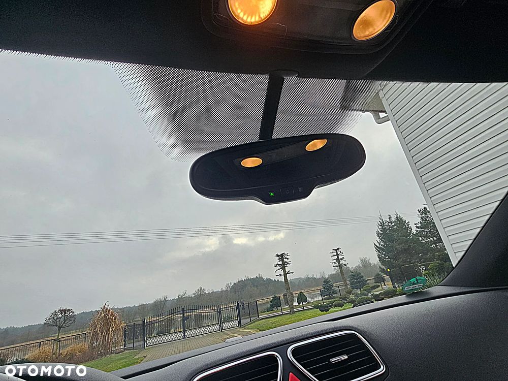 Volkswagen Scirocco 1.4 TSI DSG Edition - 25