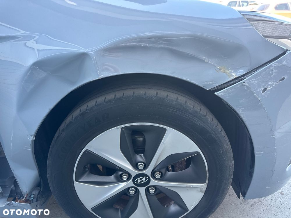 Hyundai IONIQ Electric Premium - 17