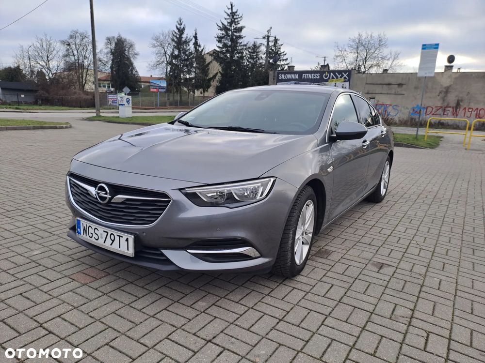 Opel Insignia - 10