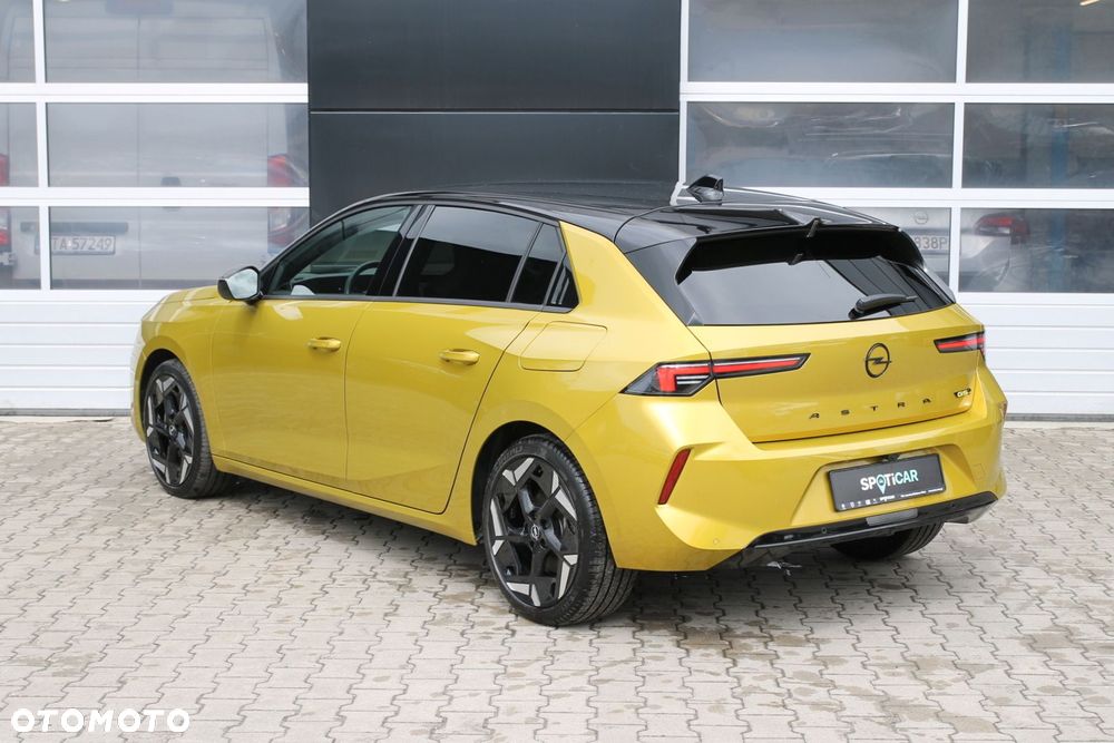 Opel Astra - 14