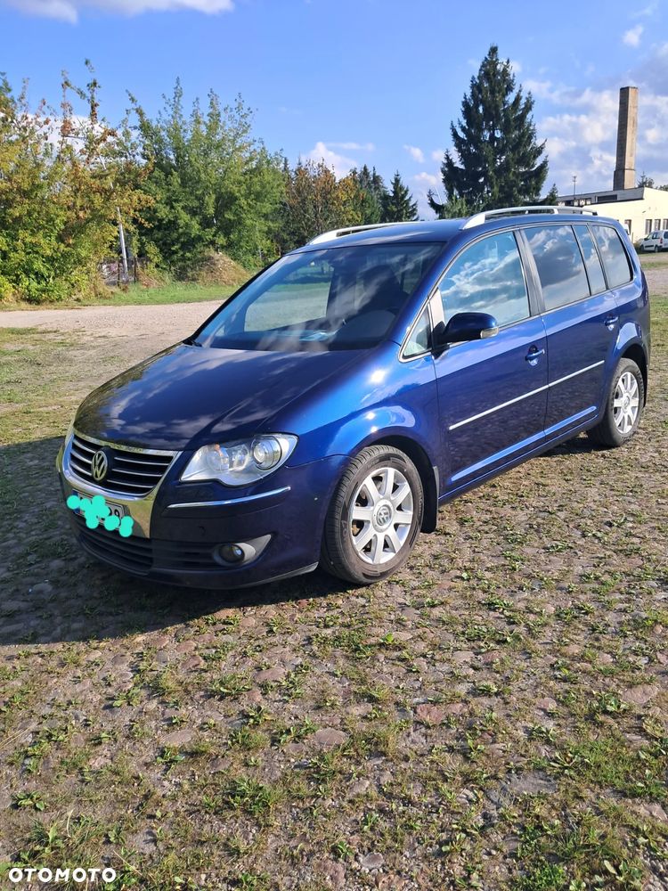 Volkswagen Touran 1.4 TSI Conceptline DSG - 3